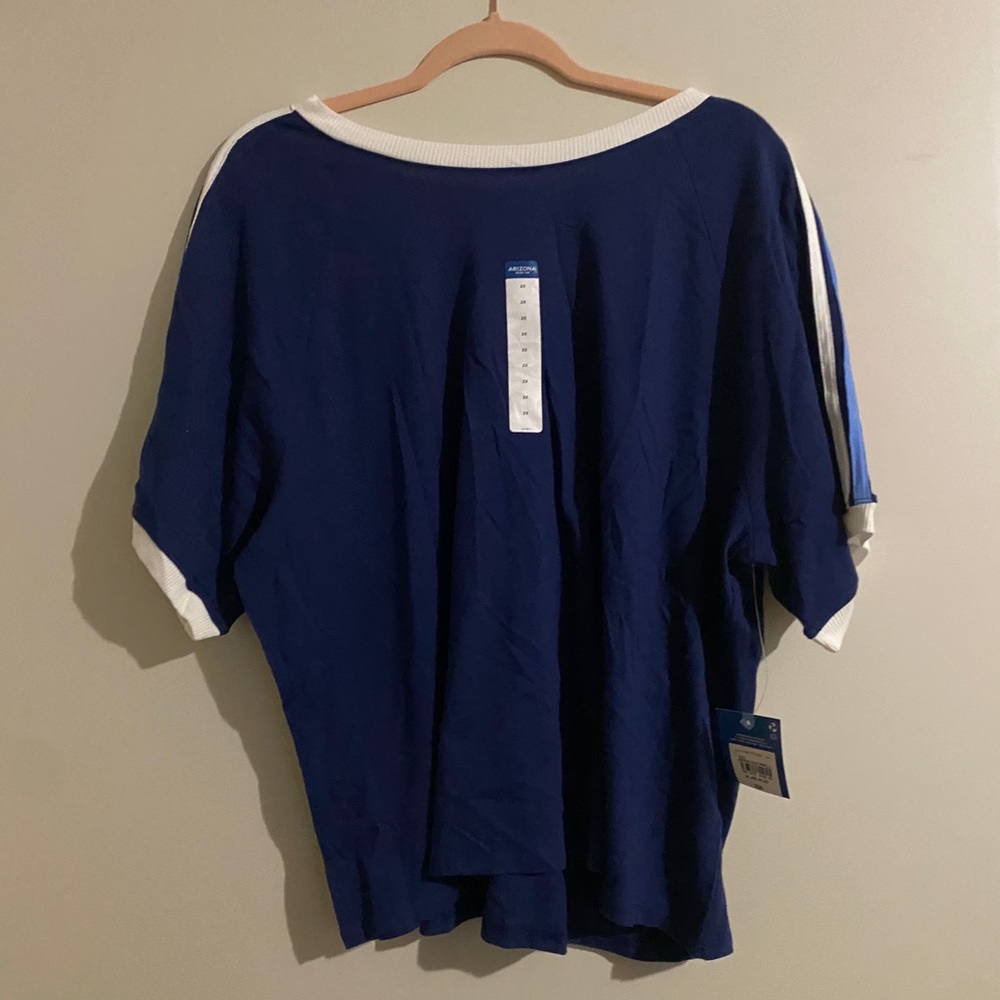 Plus size short tshirt